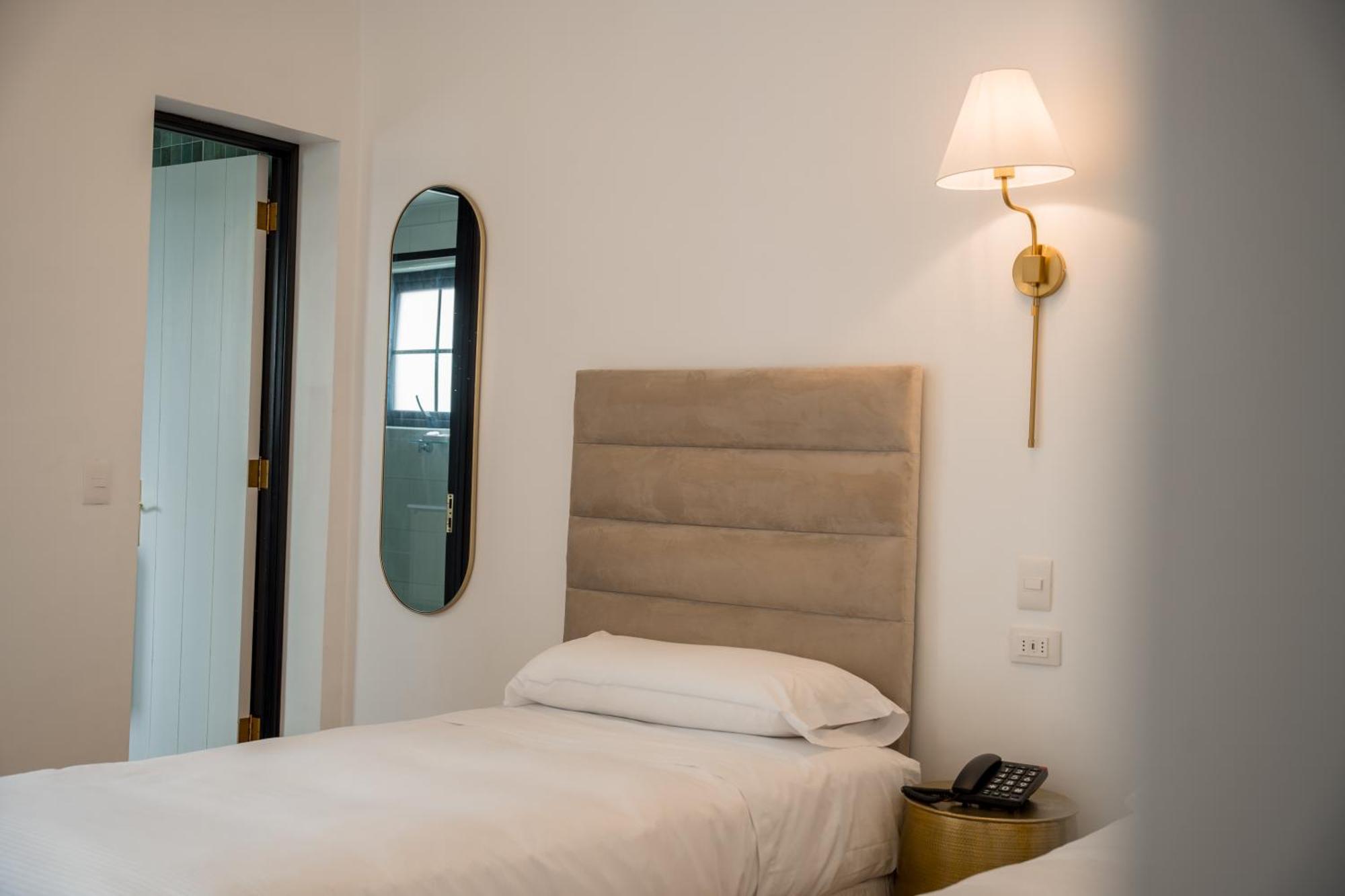 Hotel Marcos Gamero Talca  Zimmer foto